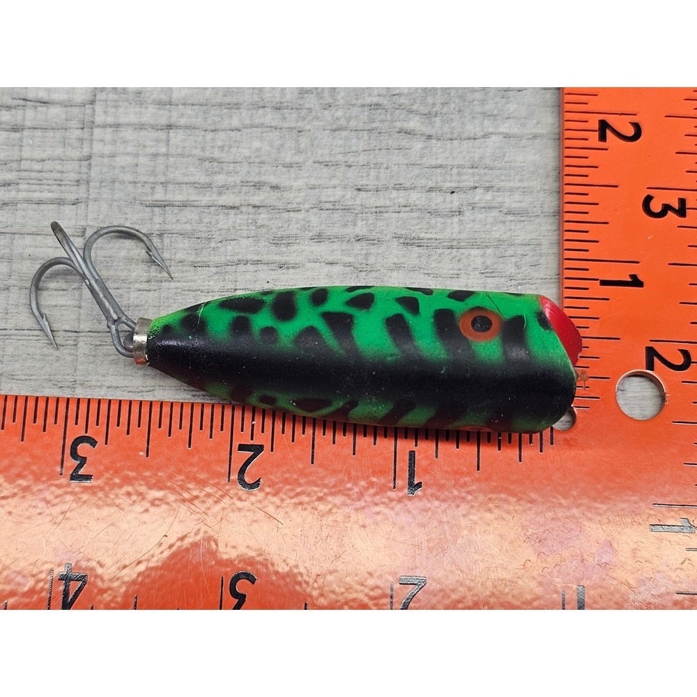 Vintage Heddon Tiny Lucky 13 Fishing Lure Frog Scale Green/Yellow 2.5" Spook